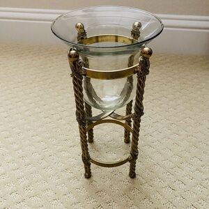 Elegant Glass and Gold Metal Stand
Candle Holder
